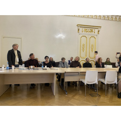 Писатели-художники в особняке Бобринских Писатели-художники в особняке Бобринских